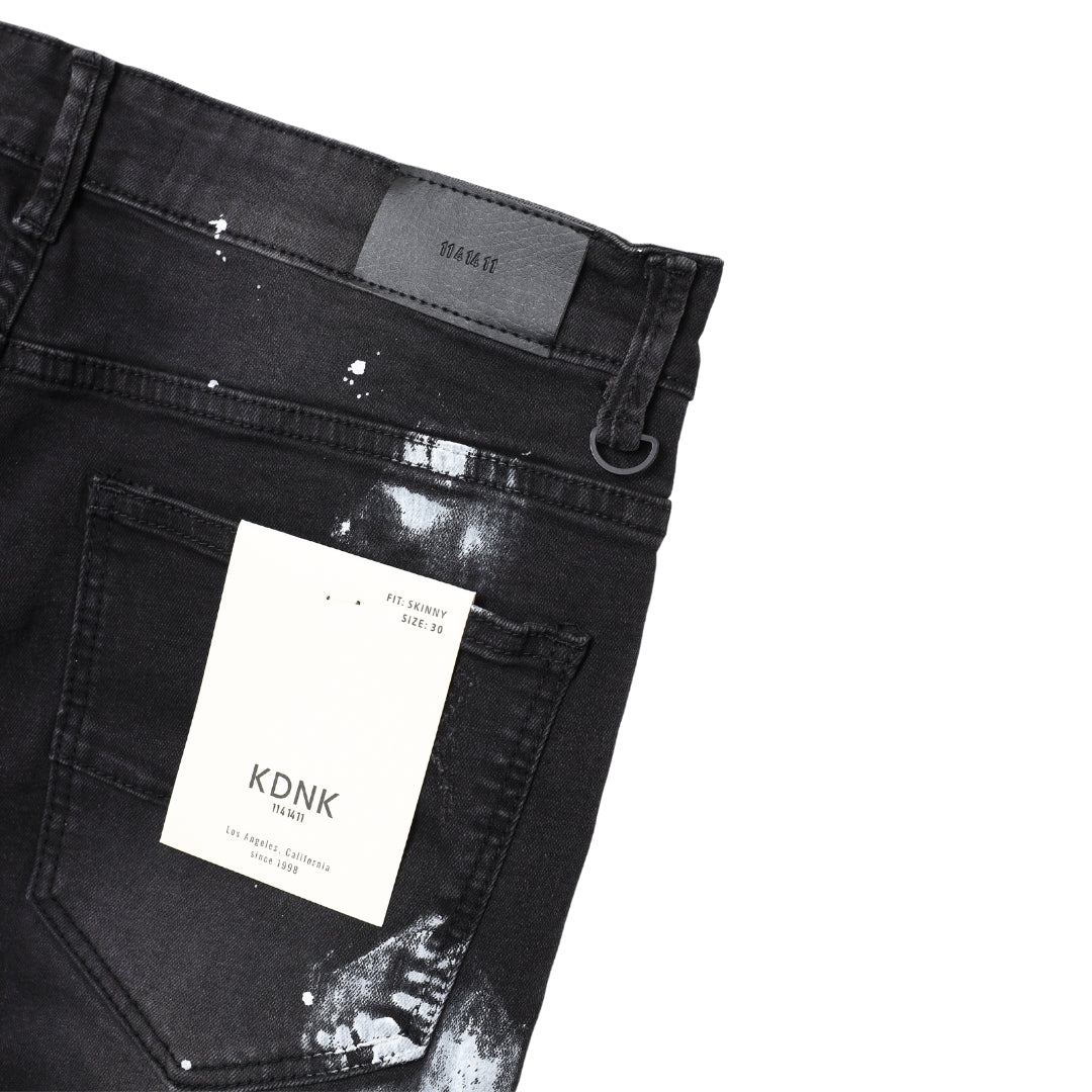 KDNK/MULTI PATCHED SKINNY JEANS