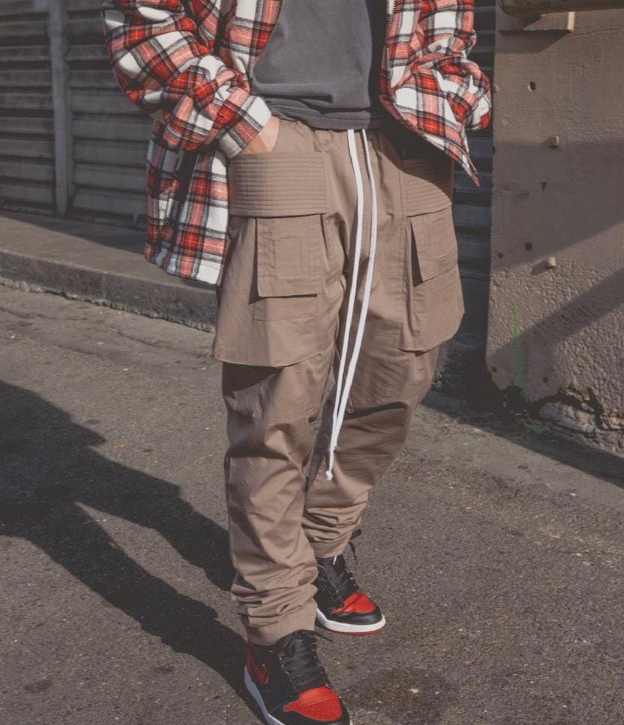 MNML/STONE-DROP CROTCH CARGO PANTS